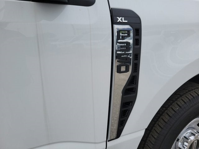 2025 Ford F-350SD XL