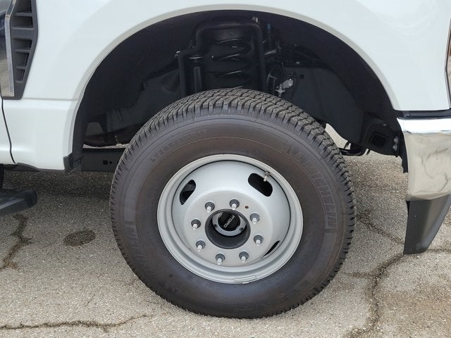 2025 Ford F-350SD XL DRW