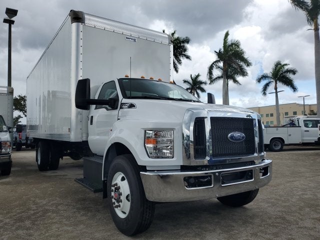 2025 Ford F-750SD Base