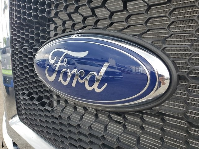 2025 Ford F-750SD Base