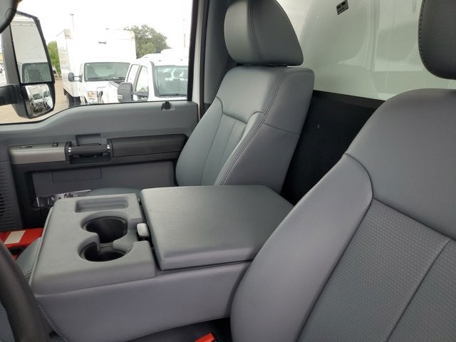 2025 Ford F-750SD Base