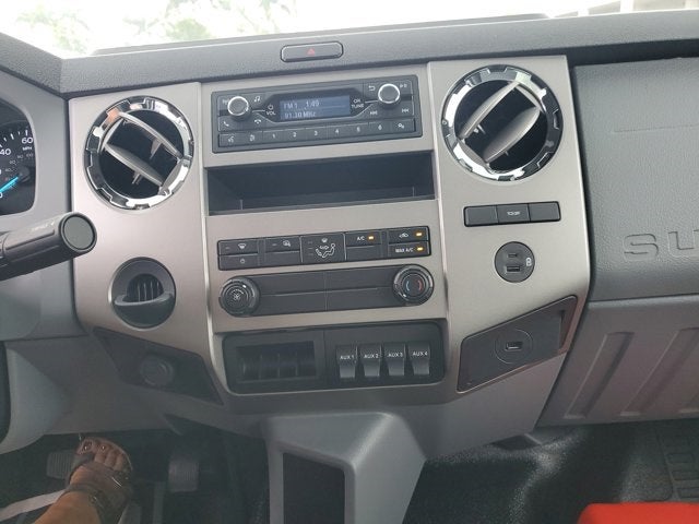 2025 Ford F-750SD Base