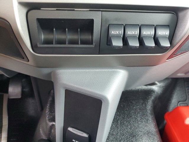 2025 Ford F-750SD Base