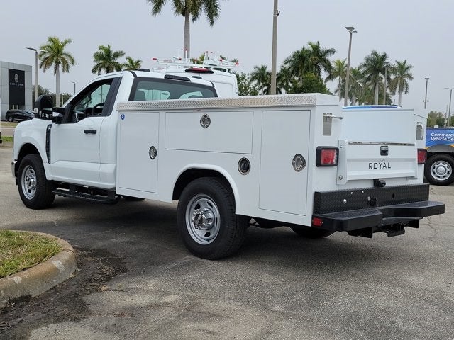 2025 Ford F-350SD XL