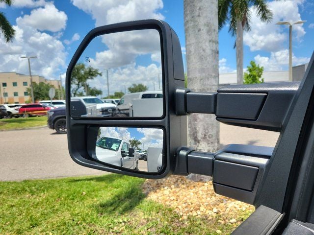 2024 Ford F-350 Super Duty Chassis Cab XL - Photo 28