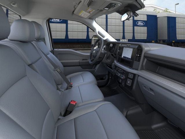 2026 Ford F-550SD DRW