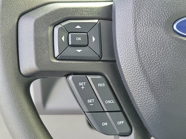 2025 Ford E-350SD Base Cutaway