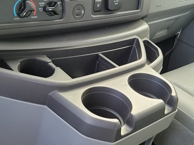 2025 Ford E-350SD Base Cutaway