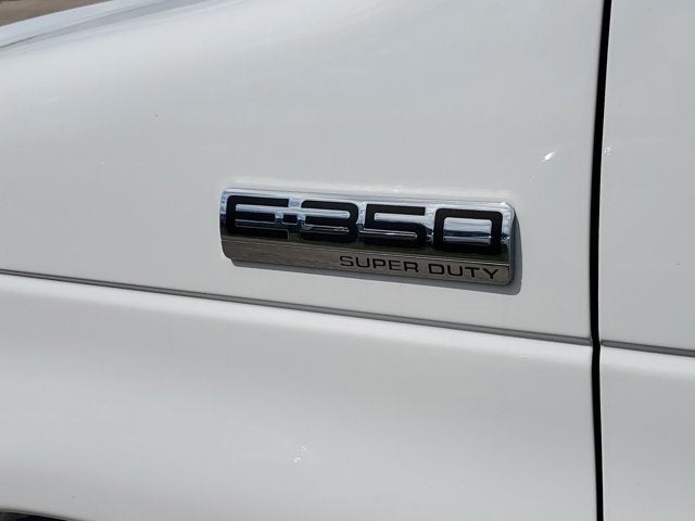 2025 Ford E-350SD Base Cutaway