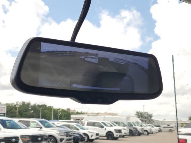 2025 Ford E-350SD Base Cutaway