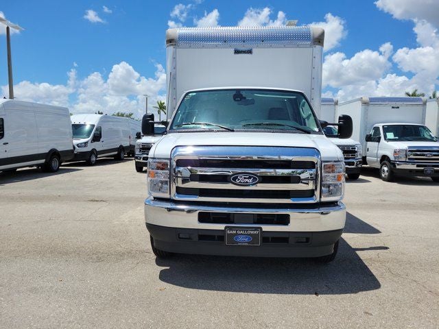 2026 Ford E-450SD Base