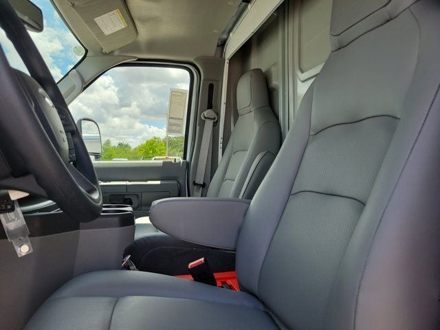 2027 Ford E-450SD Base
