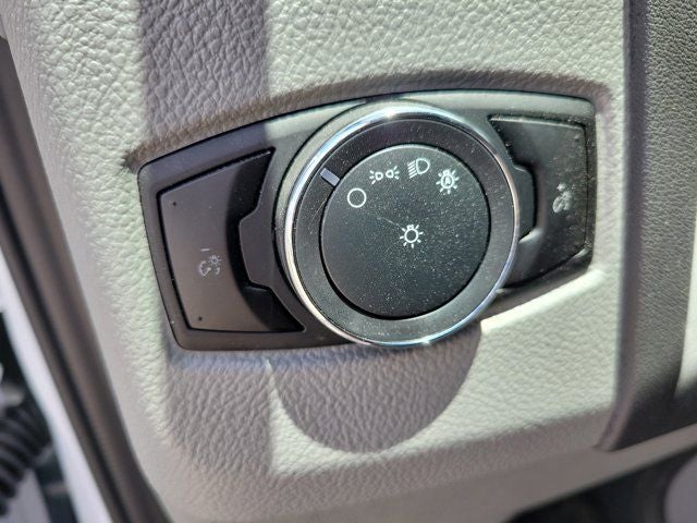 2027 Ford E-450SD Base
