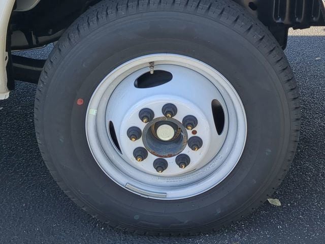 2026 Ford E-450SD Base