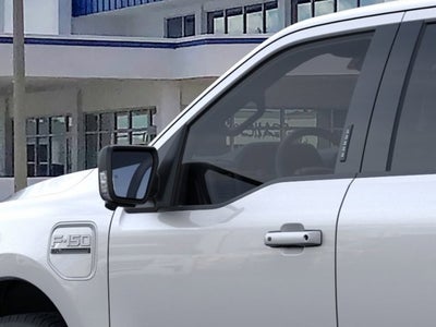 2023 Ford F-150 Lightning XLT