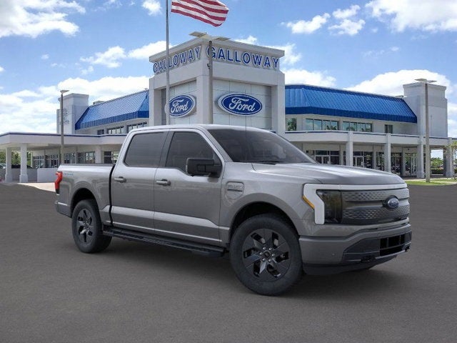2023 Ford F-150 Lightning XLT