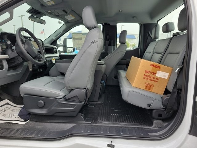 2025 Ford F-250SD XL