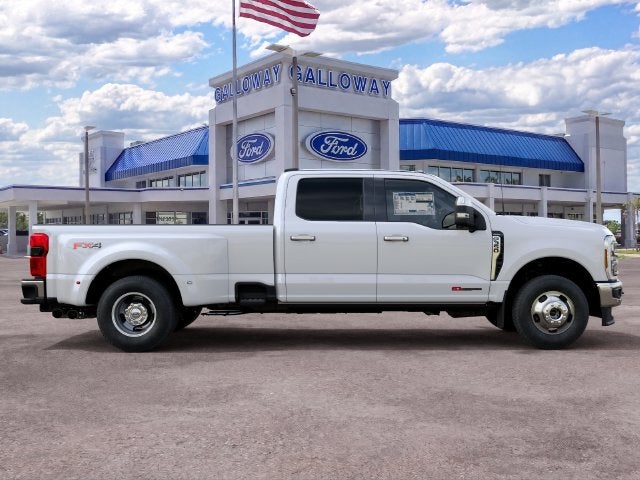 2027 Ford F-350SD Lariat DRW