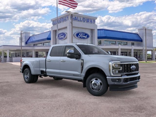 2026 Ford F-350SD Lariat DRW