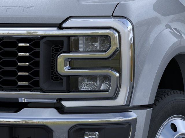 2026 Ford F-450SD Lariat DRW