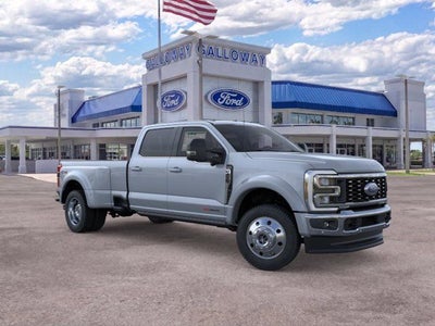 2026 Ford F-450SD Lariat DRW