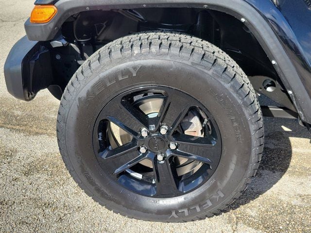 2021 Jeep Wrangler Unlimited Sahara Altitude