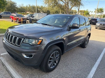 2019 Jeep Grand Cherokee Laredo E