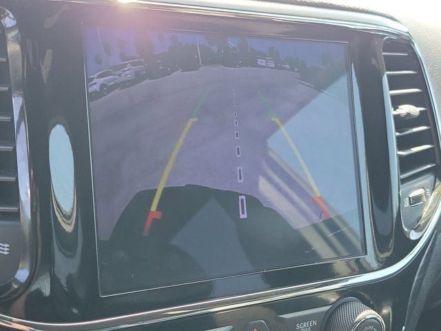 2019 Jeep Grand Cherokee Laredo E