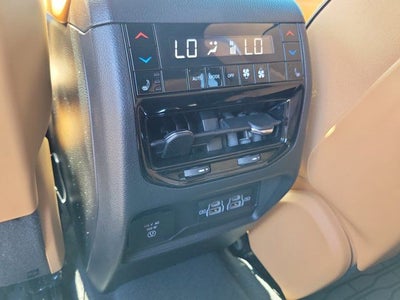 2024 Jeep Grand Cherokee L Summit