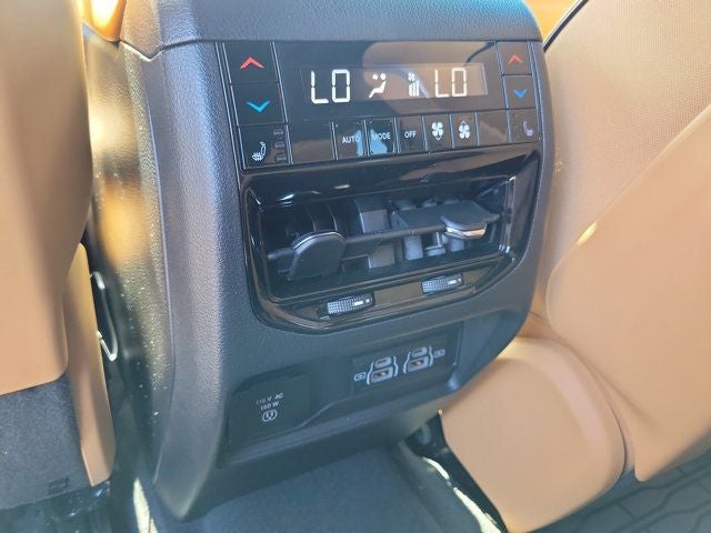 2024 Jeep Grand Cherokee L Summit