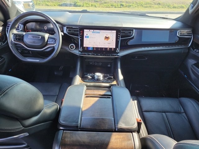 2023 Jeep Grand Wagoneer Base