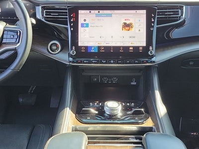 2023 Jeep Grand Wagoneer Base