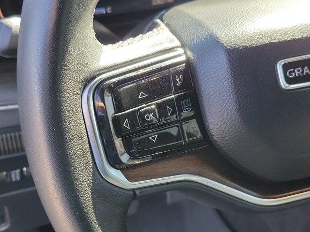 2023 Jeep Grand Wagoneer Base