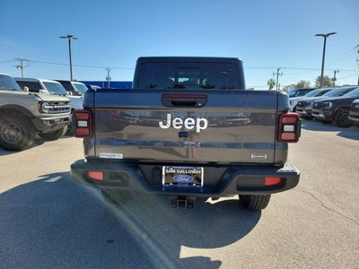 2023 Jeep Gladiator Overland