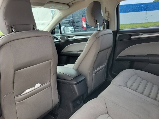 2015 Ford Fusion S