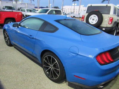 2022 Ford Mustang EcoBoost