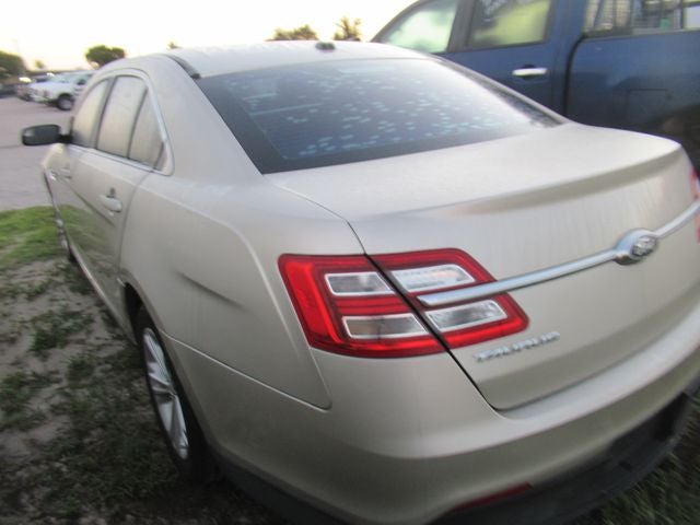 2018 Ford Taurus SE