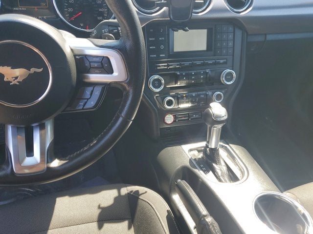 2015 Ford Mustang V6