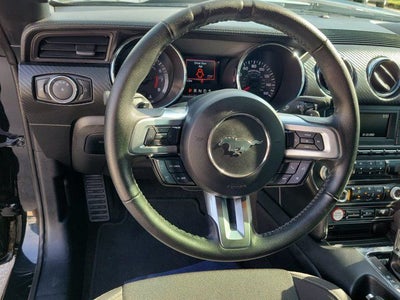 2015 Ford Mustang V6