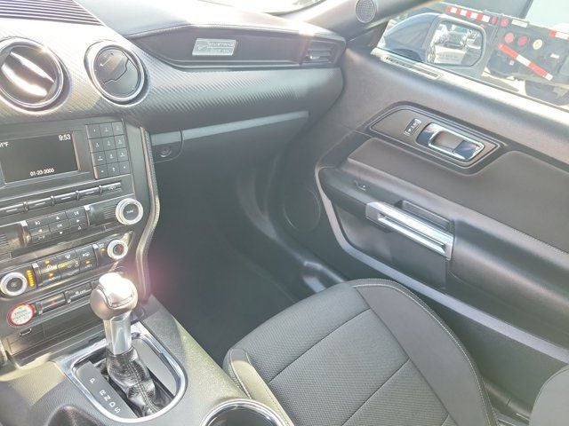 2015 Ford Mustang V6