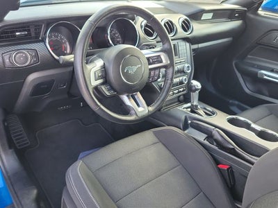 2017 Ford Mustang V6