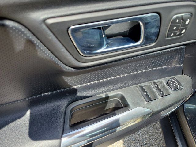 2017 Ford Mustang EcoBoost Premium