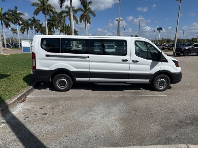 2022 Ford Transit-350 XL