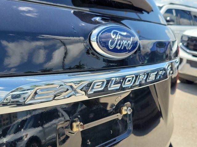 2018 Ford Explorer Base