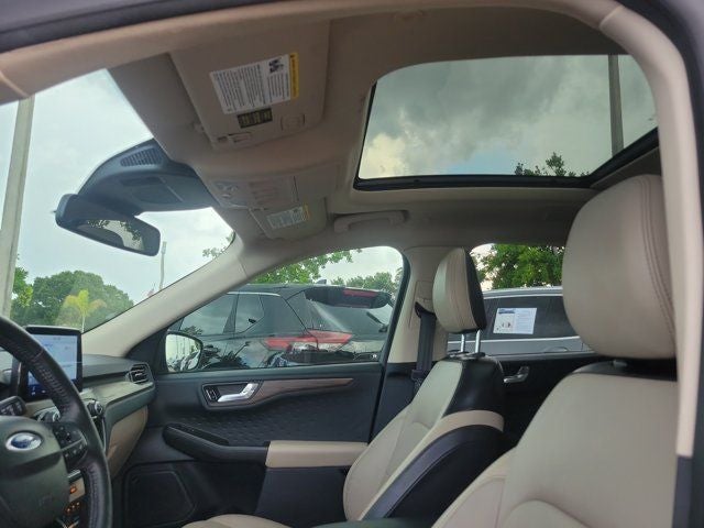 2020 Ford Escape Hybrid Titanium