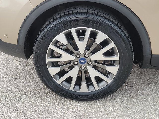 2020 Ford Escape Hybrid Titanium
