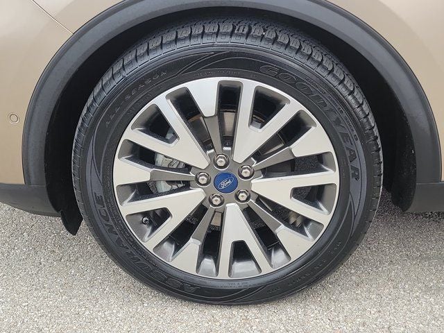 2020 Ford Escape Hybrid Titanium