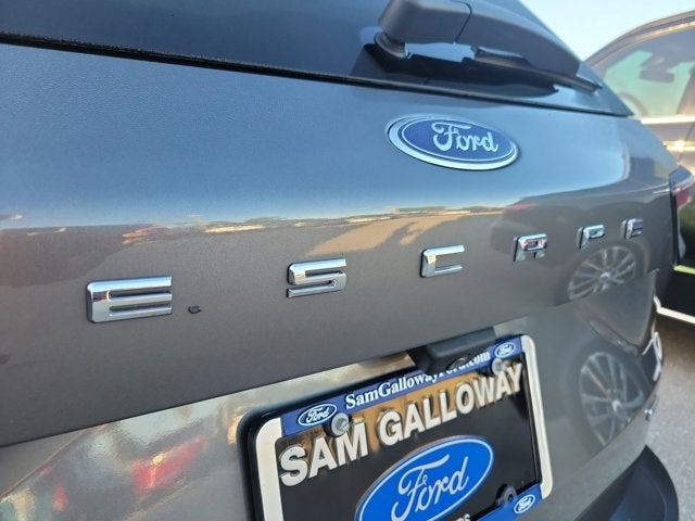 2022 Ford Escape Plug-In Hybrid Titanium