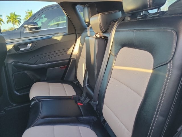 2022 Ford Escape Plug-In Hybrid Titanium