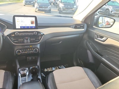 2022 Ford Escape Plug-In Hybrid Titanium